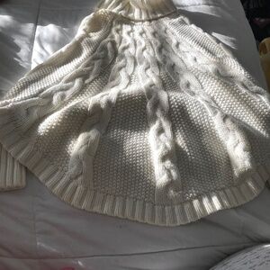 Girls  cape sweater